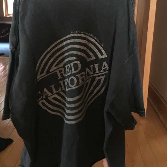 Brandy Melville Tops - Brandy Melville Aleena California graphic top